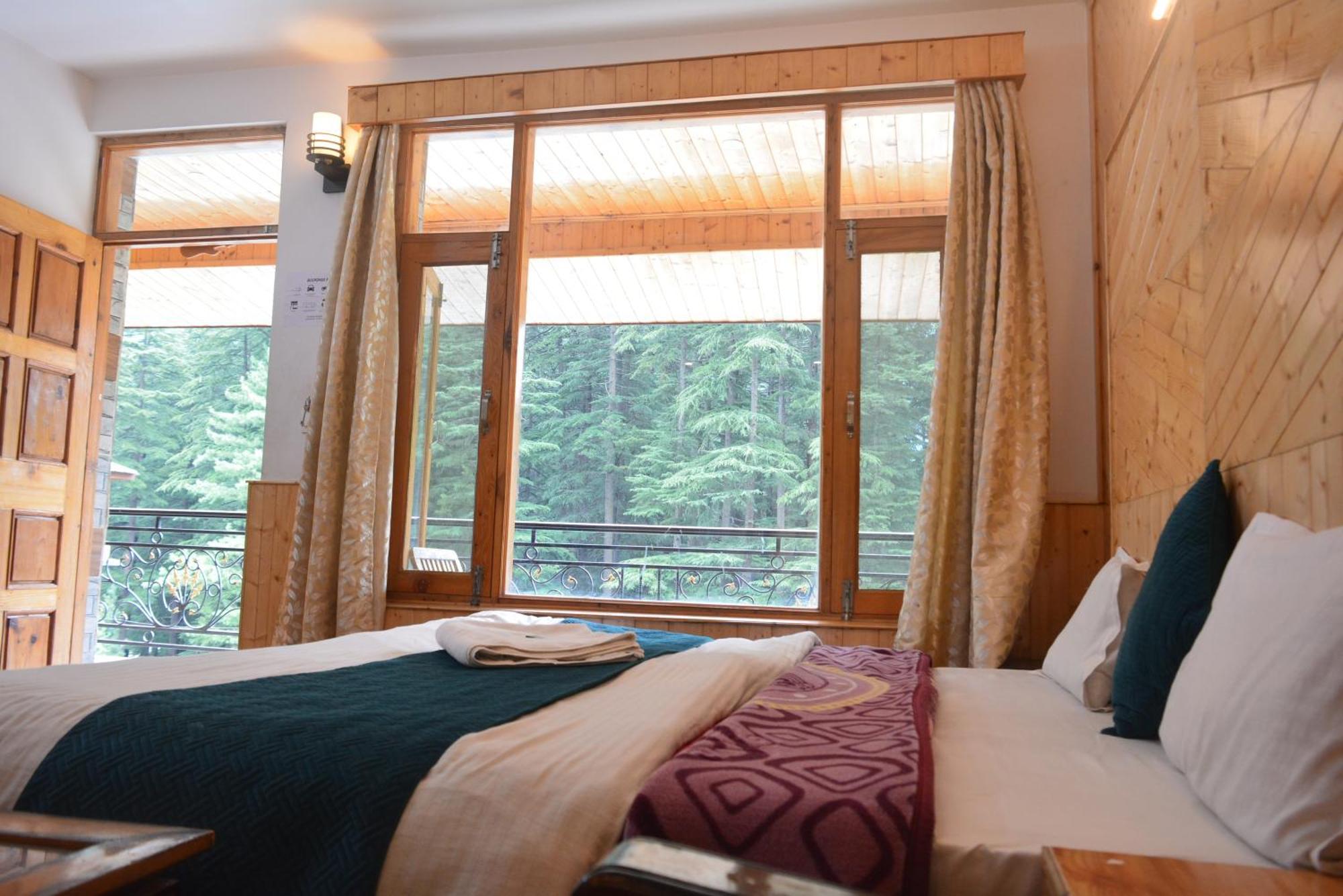 The Neelgiris Hotel มะนาลี ภายนอก รูปภาพ