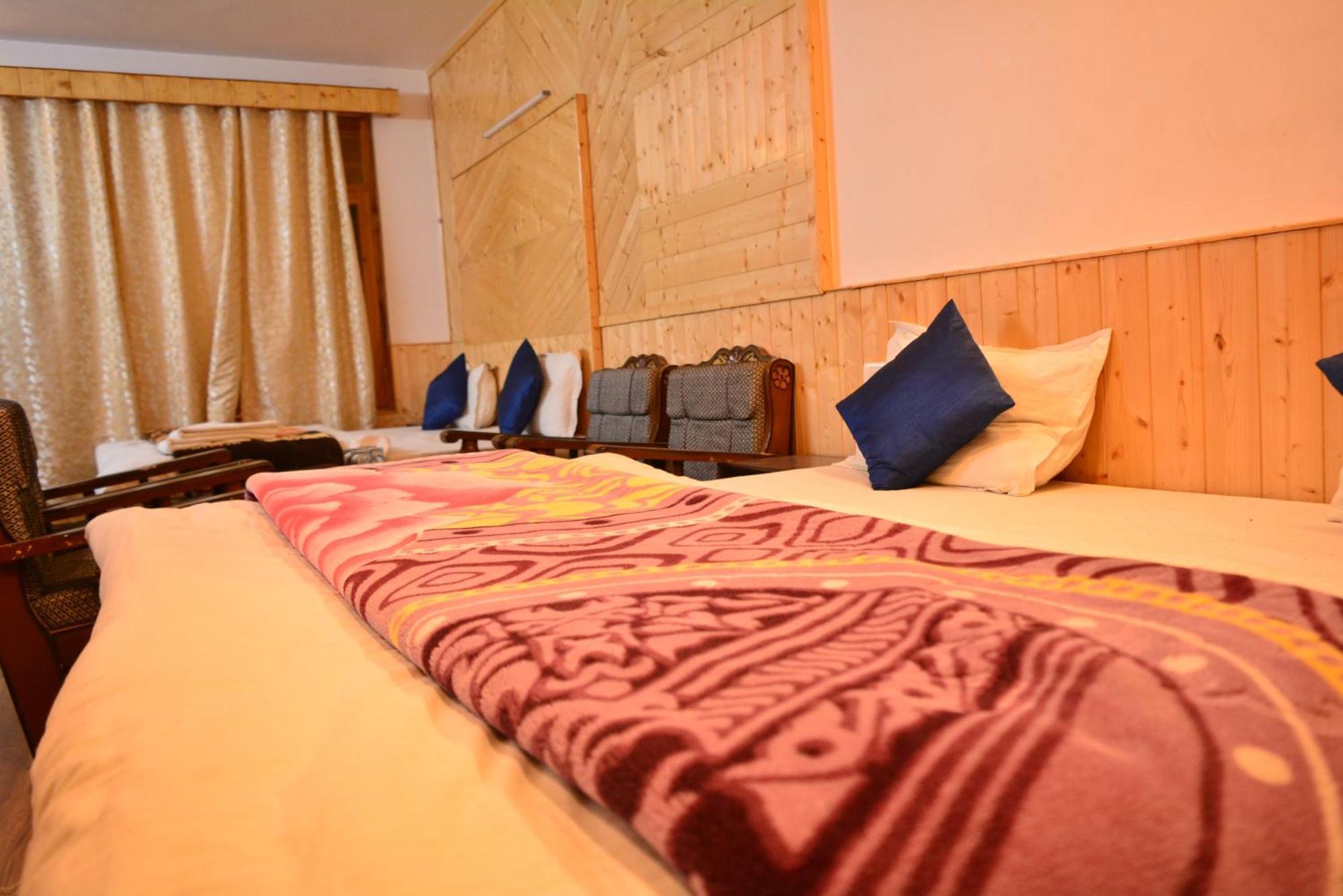 The Neelgiris Hotel มะนาลี ภายนอก รูปภาพ